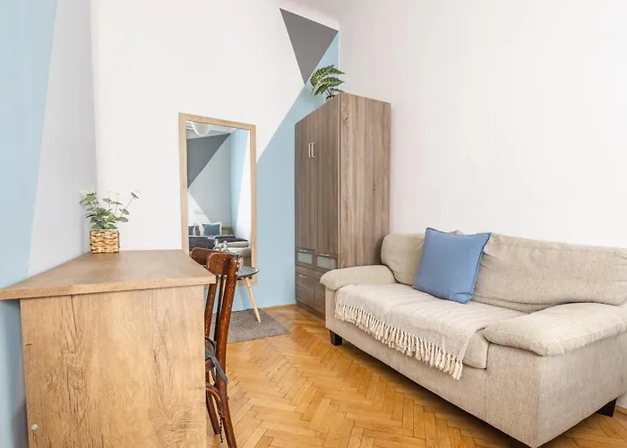 Gellerico Rooms At Deak Square